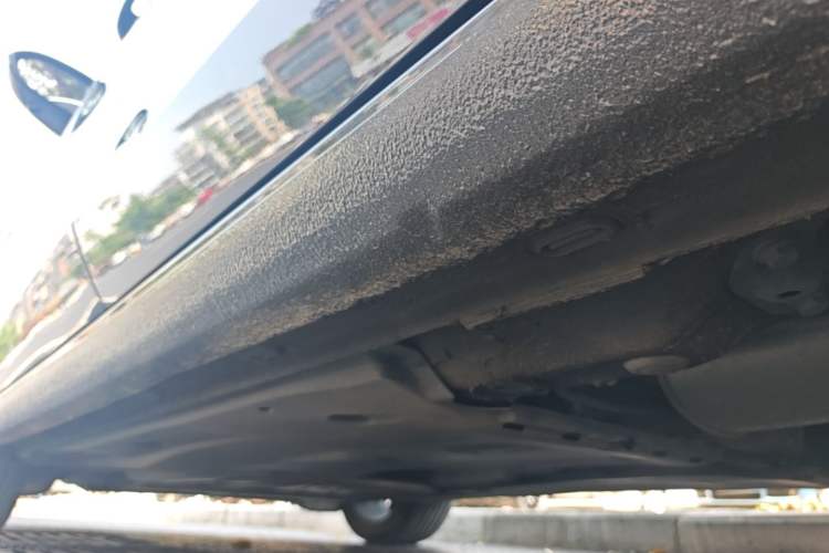Used Volkswagen Lamando 2022 Lavida L 280TSI DSG Cool & Spicy Edition Left Side Sill