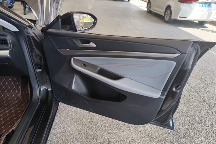 Used Volkswagen Lamando 2022 Lingdu L 280TSI DSG Spicy Edition Right Front Door Interior