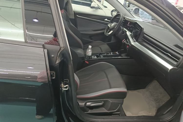 Used Volkswagen Lamando 2022 Lingdu L 280TSI DSG Spicy Edition Right Front Seat