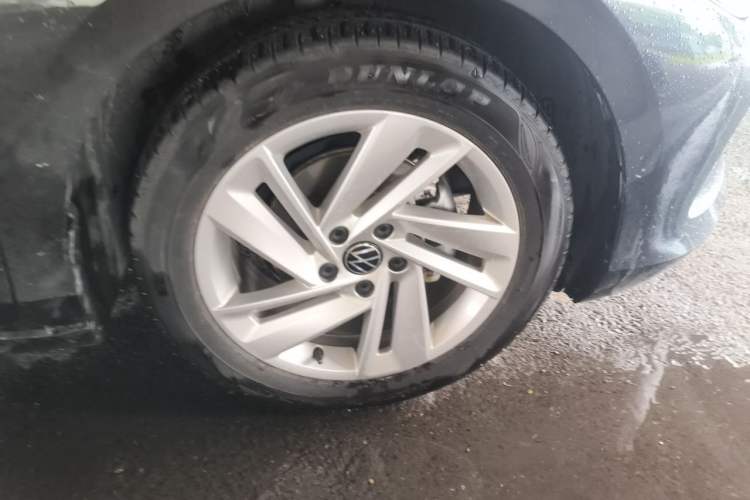 Used Volkswagen Lamando 2022 Lingdu L 280TSI DSG Spicy Edition Right Front Wheel Hub