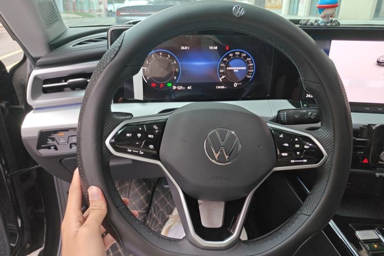 Used Volkswagen Lamando 2022 Lavida L 280TSI DSG Cool & Spicy Edition Steering Wheel