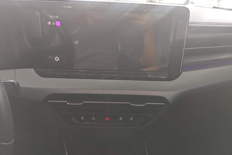 Used Volkswagen Lamando 2022 Lavida L 280TSI DSG Cool & Spicy Edition Audio And AC Panel