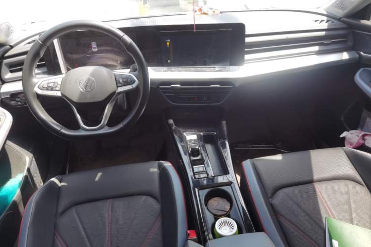Used Volkswagen Lamando 2022 Lingdu L 280TSI DSG Spicy Edition Center Console