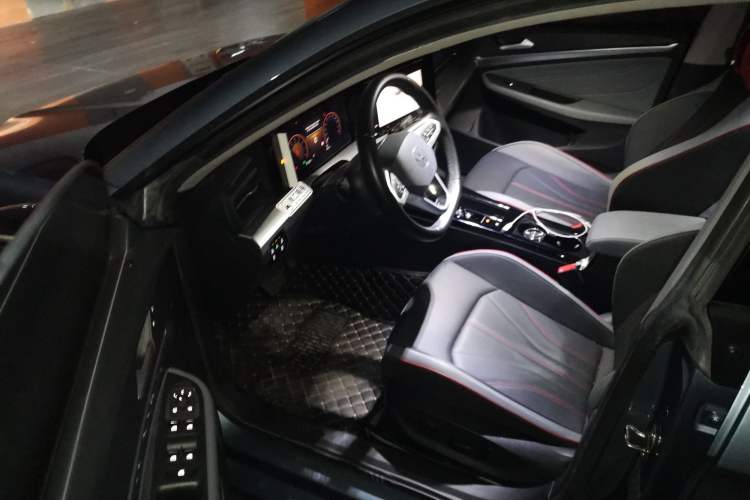 Used Volkswagen Lamando 2022 Lingdu L 280TSI DSG Spicy Edition Driver Seat