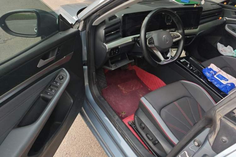 Used Volkswagen Lamando 2022 Lingdu L 280TSI DSG Spicy Edition Driver Seat