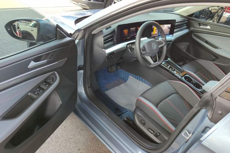 Used Volkswagen Lamando 2022 Lingdu L 280TSI DSG Spicy Edition Driver Seat