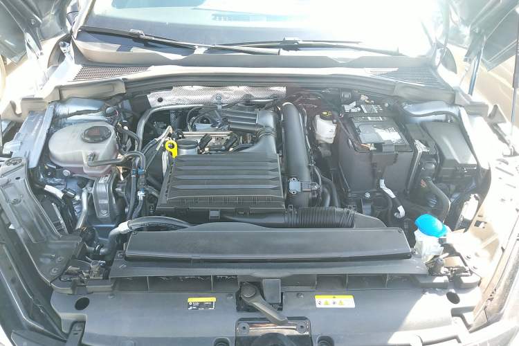 Used Volkswagen Lamando 2022 Lavida L 280TSI DSG Cool & Spicy Edition Engine Bay