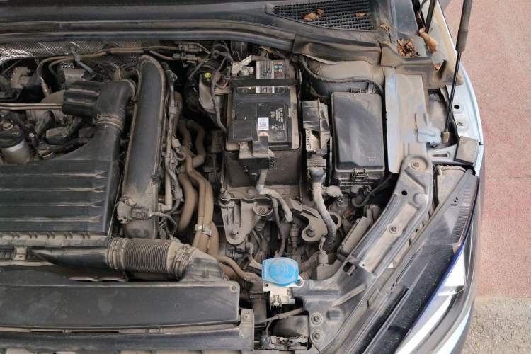 Used Volkswagen Lamando 2022 Lavida L 280TSI DSG Cool & Spicy Edition Engine Bay Left