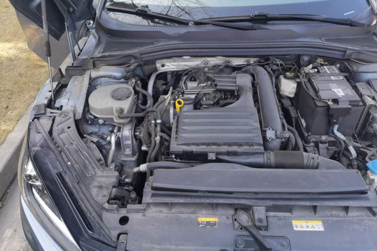 Used Volkswagen Lamando 2022 Lavida L 280TSI DSG Cool & Spicy Edition Engine Bay Right