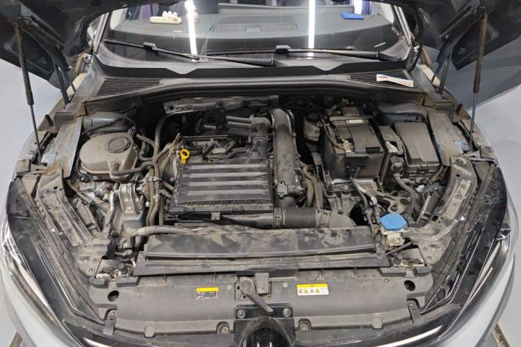 Used Volkswagen Lamando 2022 Lavida L 280TSI DSG Cool & Spicy Edition Engine Bay