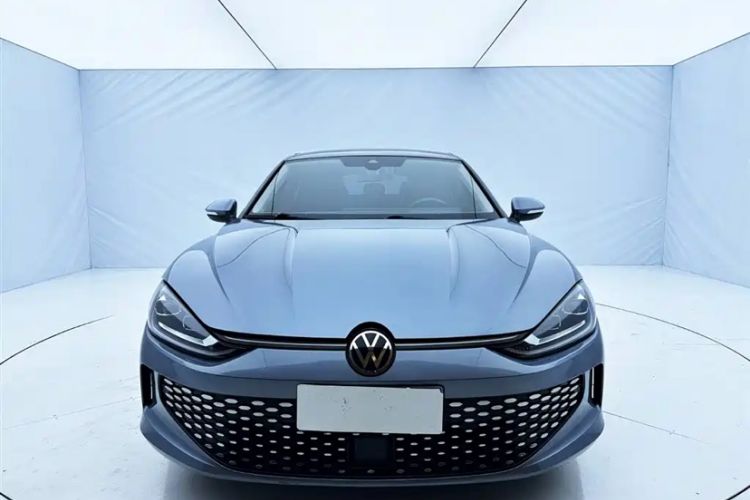 Used Volkswagen Lamando 2022 Lavida L 280TSI DSG Cool & Spicy Edition Exterior 1