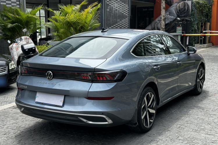 Used Volkswagen Lamando 2022 Lavida L 280TSI DSG Cool & Spicy Edition Exterior 4