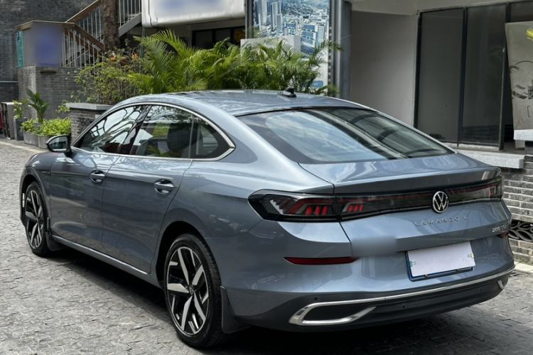Used Volkswagen Lamando 2022 Lavida L 280TSI DSG Cool & Spicy Edition Exterior 6