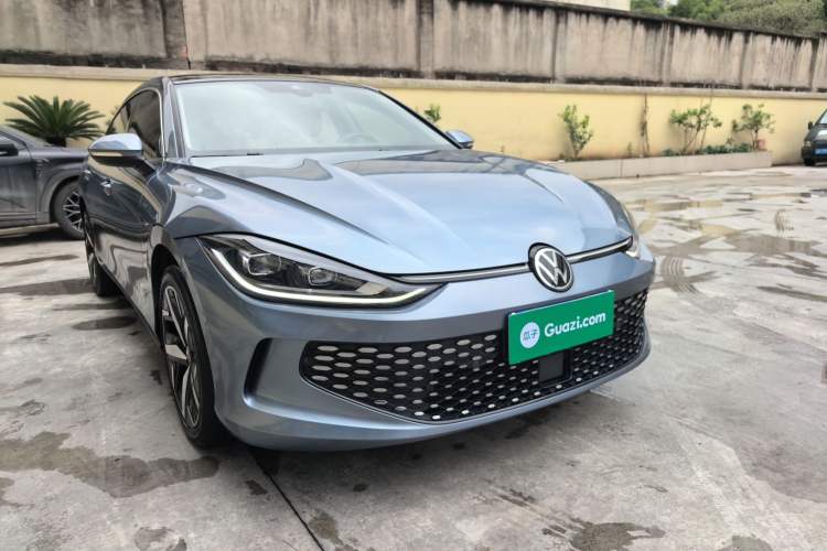 Used Volkswagen Lamando 2022 Lavida L 280TSI DSG Cool & Spicy Edition Front Right 45 Deg