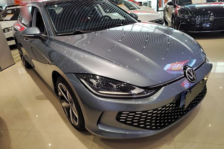 Used Volkswagen Lamando 2022 Lavida L 280TSI DSG Cool & Spicy Edition Front Right 45 Deg