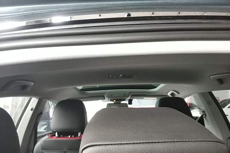 Used Volkswagen Lamando 2022 Lavida L 280TSI DSG Cool & Spicy Edition Headliner