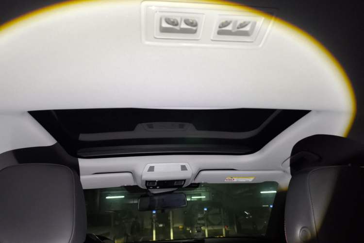 Used Volkswagen Lamando 2022 Lingdu L 280TSI DSG Spicy Edition Headliner