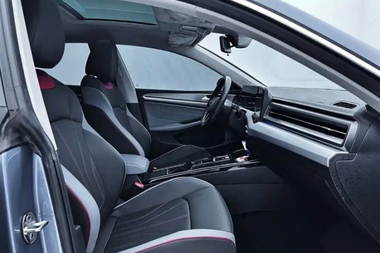 Used Volkswagen Lamando 2022 Lavida L 280TSI DSG Cool & Spicy Edition Interior 11