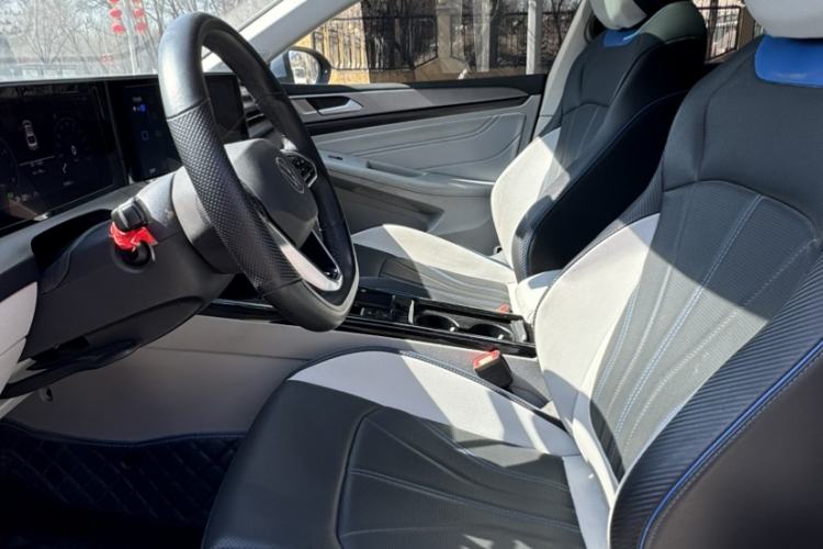 Used Volkswagen Lamando 2022 Lavida L 280TSI DSG Cool & Spicy Edition Interior 2