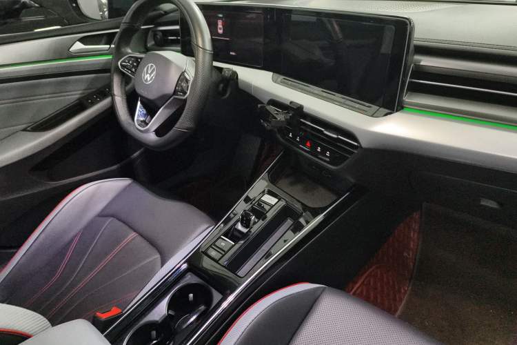 Used Volkswagen Lamando 2022 Lingdu L 280TSI DSG Spicy Edition Interior 8