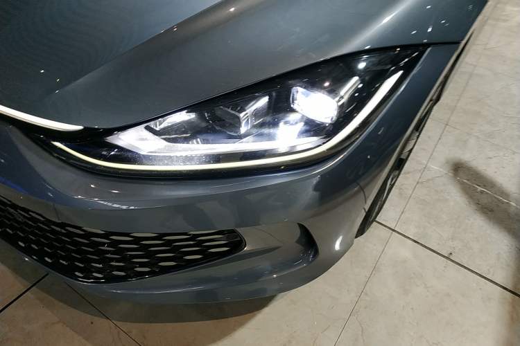 Used Volkswagen Lamando 2022 Lavida L 280TSI DSG Cool & Spicy Edition Left Front Headlight