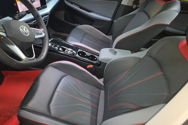 Used Volkswagen Lamando 2022 Lingdu L 280TSI DSG Spicy Edition Left Front Seat