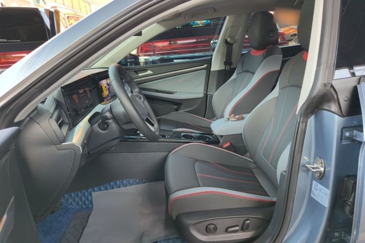 Used Volkswagen Lamando 2022 Lingdu L 280TSI DSG Spicy Edition Left Front Seat