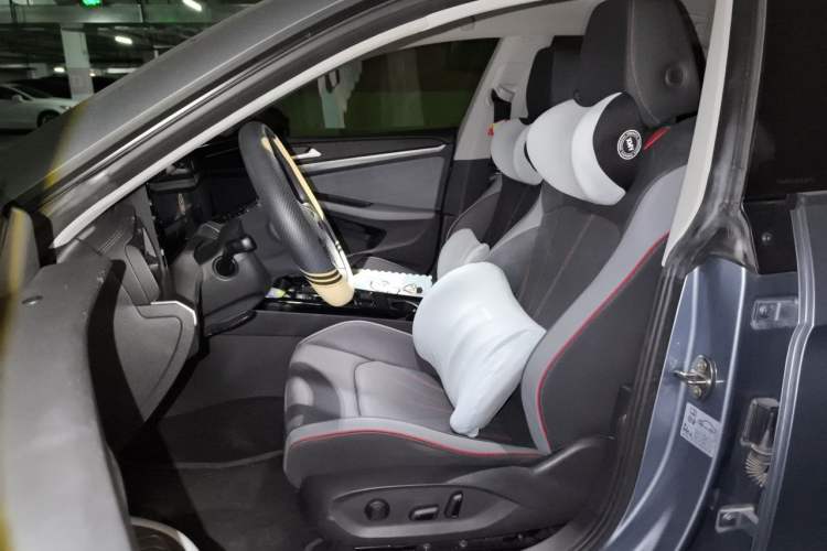 Used Volkswagen Lamando 2022 Lingdu L 280TSI DSG Spicy Edition Left Front Seat