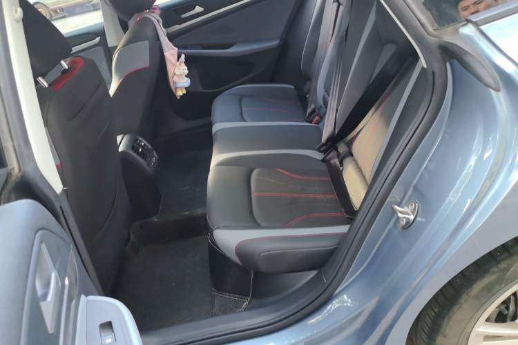 Used Volkswagen Lamando 2022 Lingdu L 280TSI DSG Spicy Edition Left Rear Seat