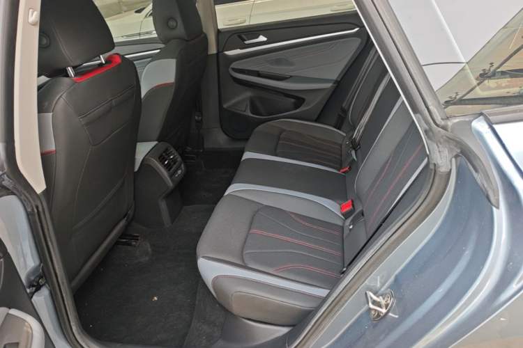 Used Volkswagen Lamando 2022 Lingdu L 280TSI DSG Spicy Edition Left Rear Seat