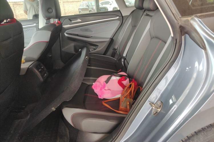 Used Volkswagen Lamando 2022 Lavida L 280TSI DSG Hot Edition Left Rear Seat