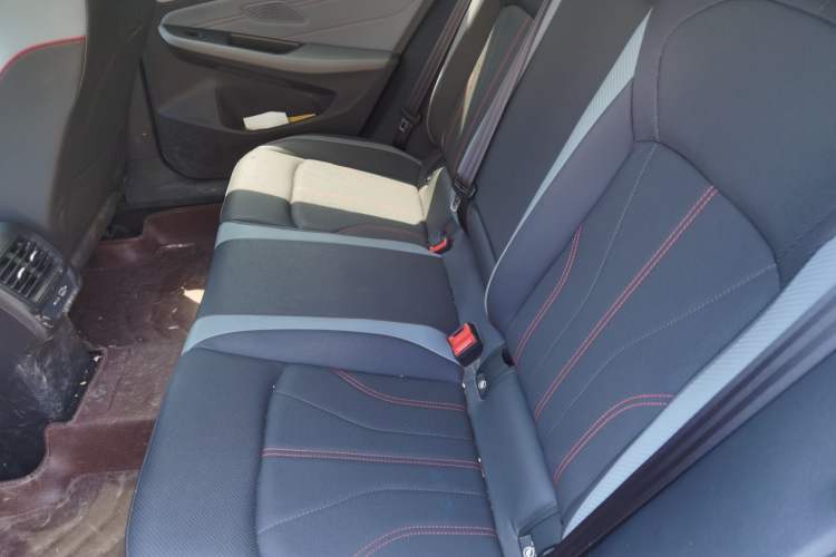 Used Volkswagen Lamando 2022 Lingdu L 280TSI DSG Spicy Edition Left Rear Seat