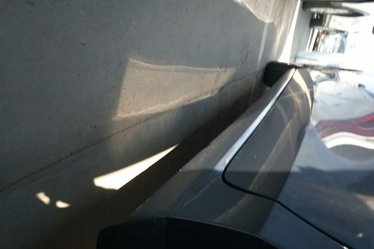 Used Volkswagen Lamando 2022 Lavida L 280TSI DSG Cool & Spicy Edition Left Side Sill