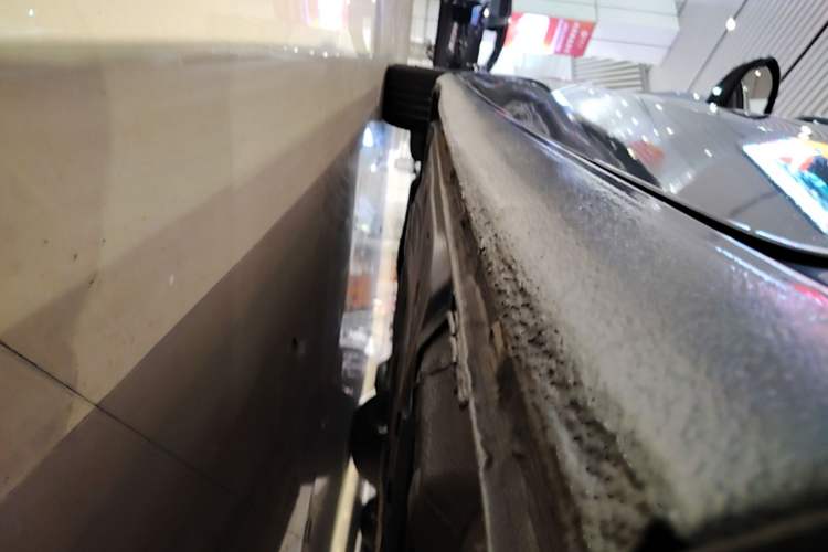 Used Volkswagen Lamando 2022 Lavida L 280TSI DSG Cool & Spicy Edition Left Side Sill