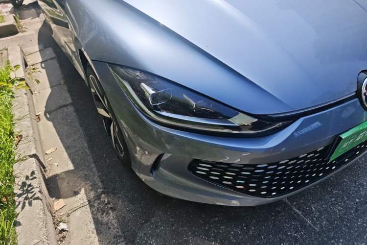 Used Volkswagen Lamando 2022 Lavida L 280TSI DSG Cool & Spicy Edition Right Front Headlight