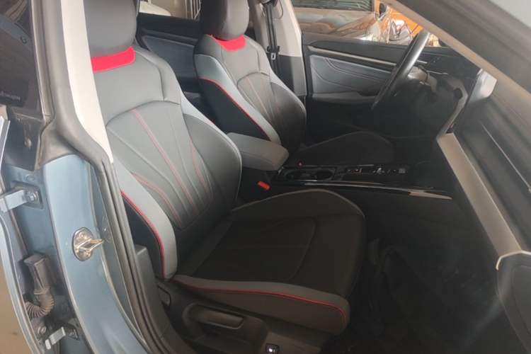 Used Volkswagen Lamando 2022 Lingdu L 280TSI DSG Spicy Edition Right Front Seat