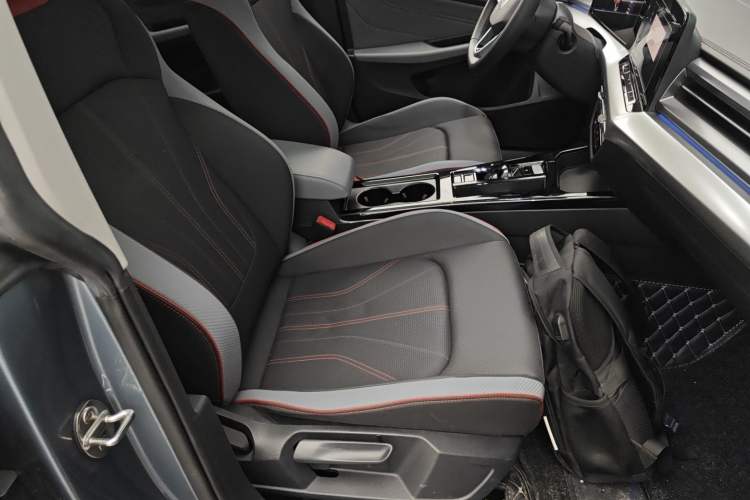 Used Volkswagen Lamando 2022 Lingdu L 280TSI DSG Spicy Edition Right Front Seat