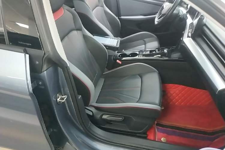 Used Volkswagen Lamando 2022 Lingdu L 280TSI DSG Spicy Edition Right Front Seat