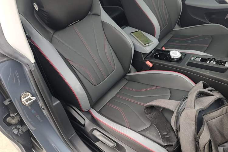 Used Volkswagen Lamando 2022 Lingdu L 280TSI DSG Spicy Edition Right Front Seat