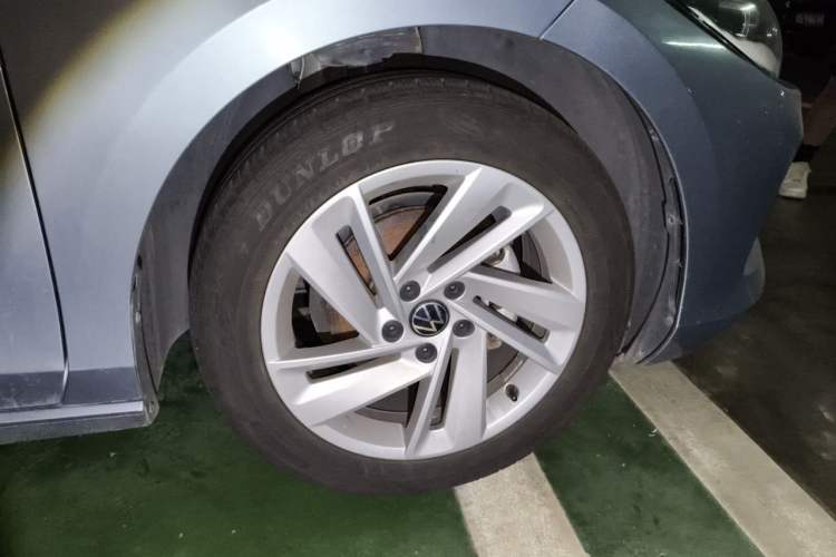 Used Volkswagen Lamando 2022 Lingdu L 280TSI DSG Spicy Edition Right Front Wheel Hub
