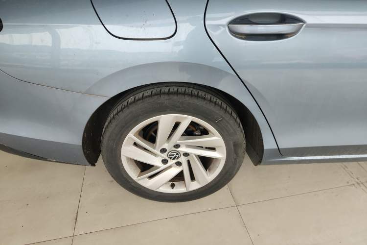 Used Volkswagen Lamando 2022 Lingdu L 280TSI DSG Spicy Edition Right Rear Wheel Hub