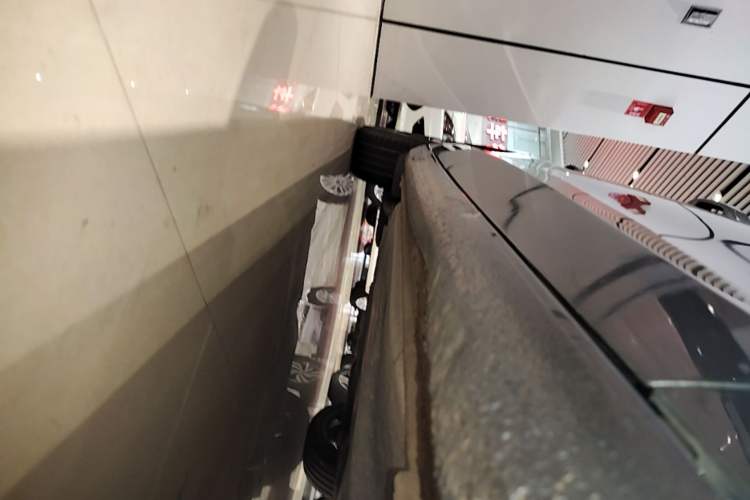 Used Volkswagen Lamando 2022 Lavida L 280TSI DSG Cool & Spicy Edition Right Side Sill