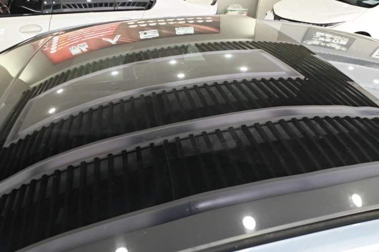 Used Volkswagen Lamando 2022 Lavida L 280TSI DSG Cool & Spicy Edition Roof
