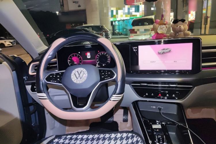 Used Volkswagen Lamando 2022 Lavida L 280TSI DSG Cool & Spicy Edition Steering Wheel