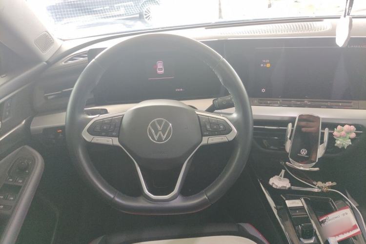 Used Volkswagen Lamando 2022 Lavida L 280TSI DSG Hot Edition Steering Wheel
