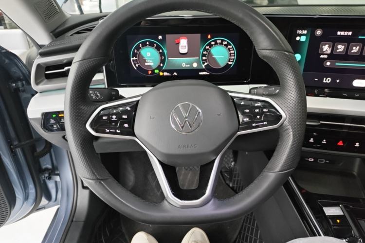 Used Volkswagen Lamando 2022 Lavida L 280TSI DSG Cool & Spicy Edition Steering Wheel