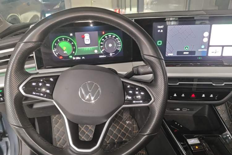 Used Volkswagen Lamando 2022 Lavida L 280TSI DSG Cool & Spicy Edition Steering Wheel