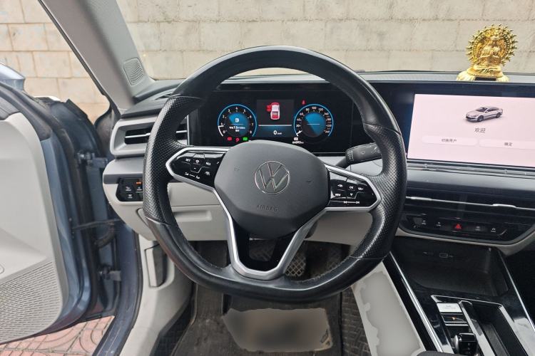Used Volkswagen Lamando 2022 Lavida L 280TSI DSG Cool & Spicy Edition Steering Wheel