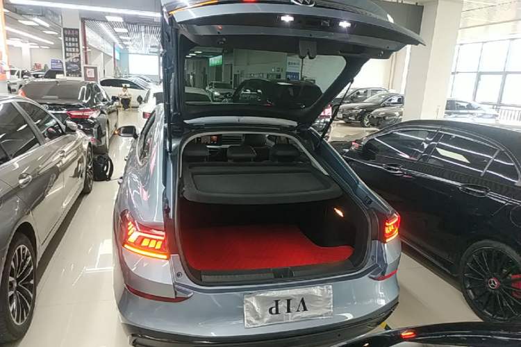 Used Volkswagen Lamando 2022 Lingdu L 280TSI DSG Spicy Edition Trunk