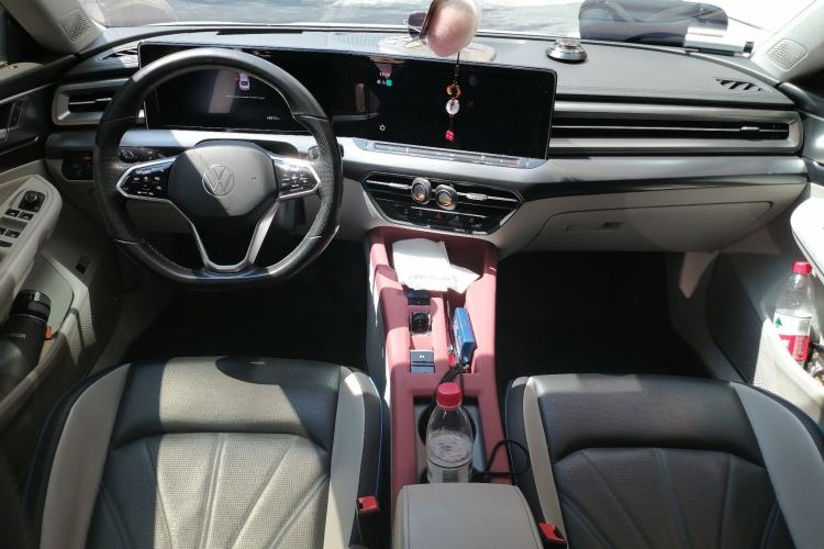 Used Volkswagen Lamando 2022 Lavida L 280TSI DSG Cool & Spicy Edition Center Console
